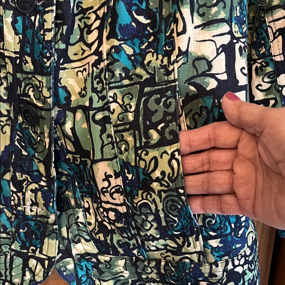 Like new condition. Beautiful Colors, Patterned Jacket - Picture 2 of 8